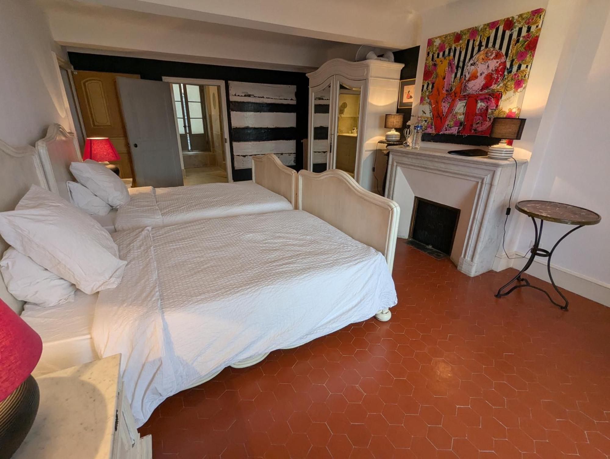 Bed and Breakfast Les Chapeliers Claviers Экстерьер фото