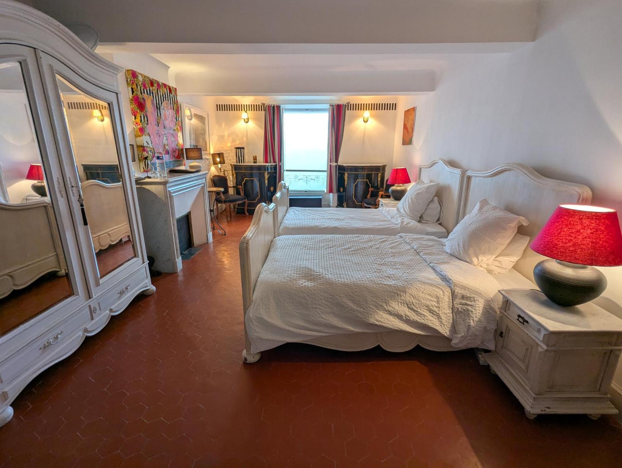 Bed and Breakfast Les Chapeliers Claviers Экстерьер фото