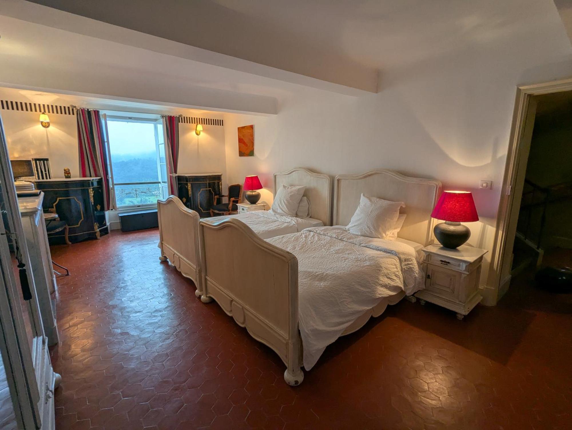 Bed and Breakfast Les Chapeliers Claviers Экстерьер фото