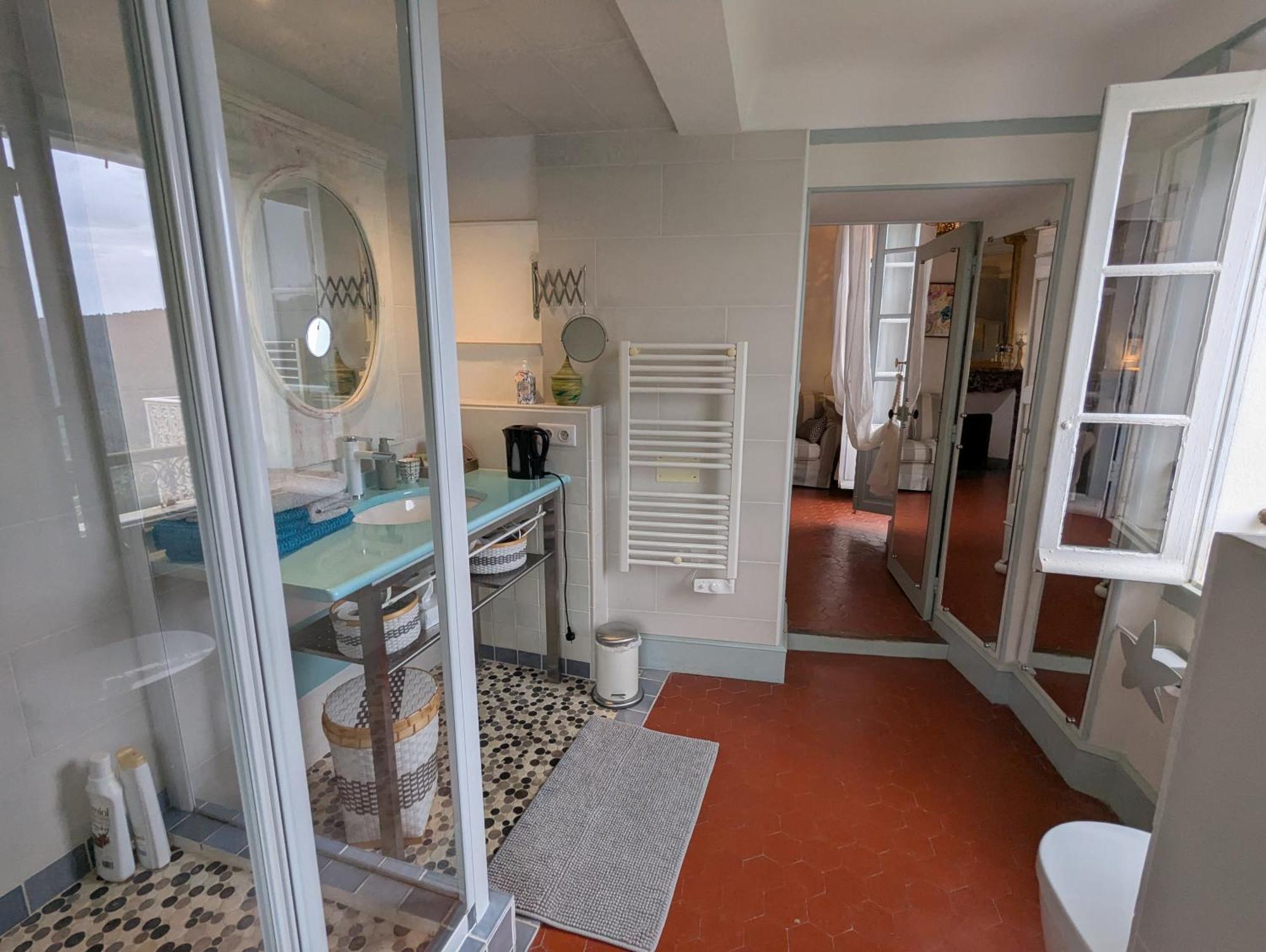 Bed and Breakfast Les Chapeliers Claviers Экстерьер фото