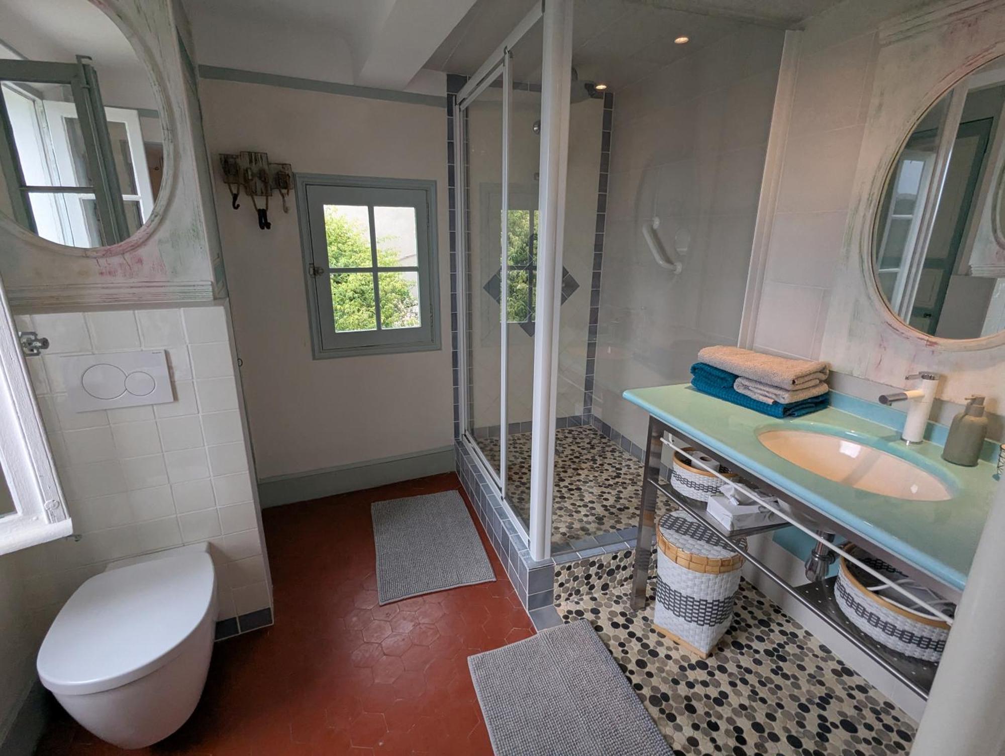 Bed and Breakfast Les Chapeliers Claviers Экстерьер фото