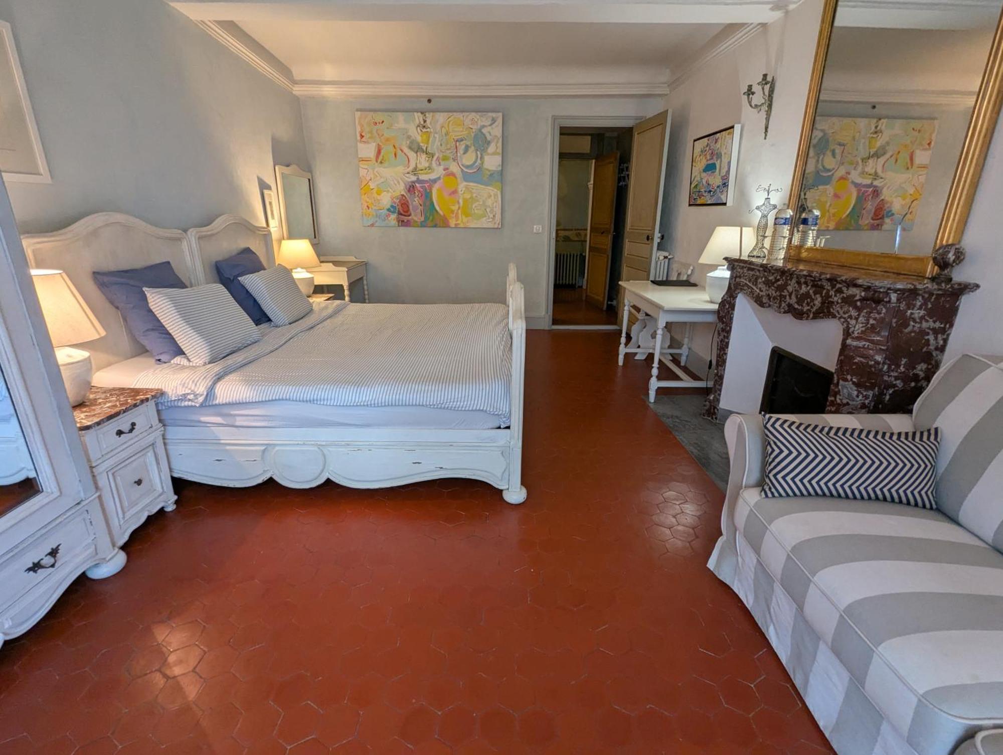 Bed and Breakfast Les Chapeliers Claviers Экстерьер фото