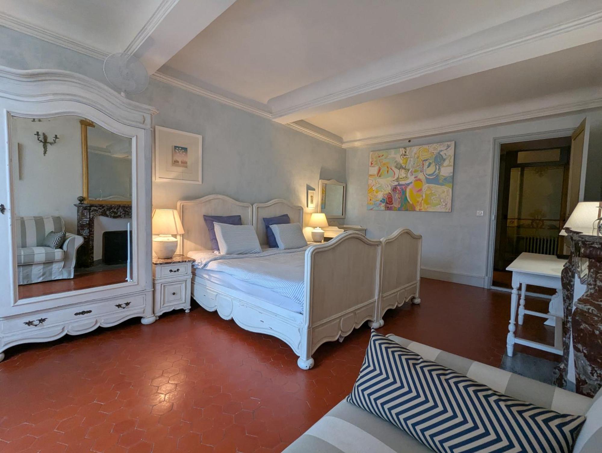 Bed and Breakfast Les Chapeliers Claviers Экстерьер фото