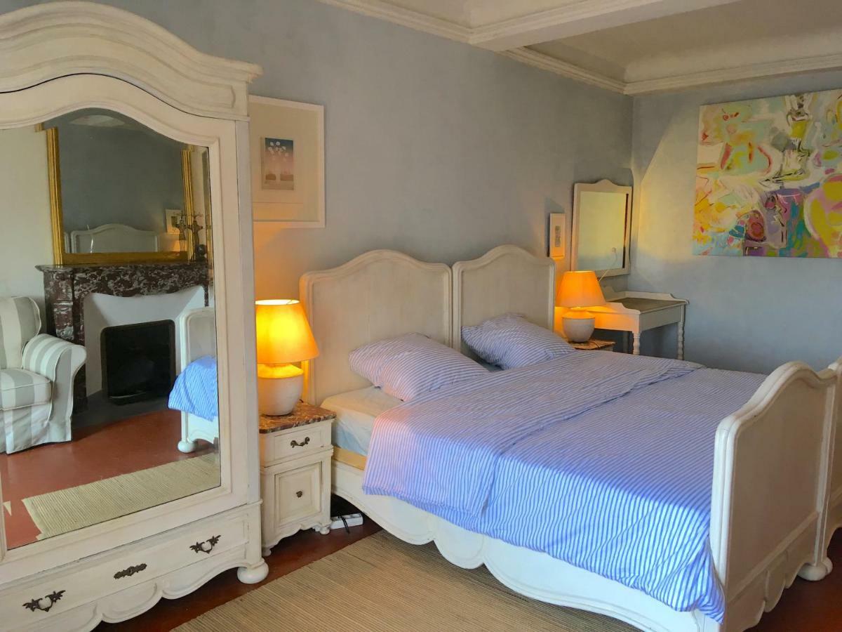 Bed and Breakfast Les Chapeliers Claviers Экстерьер фото
